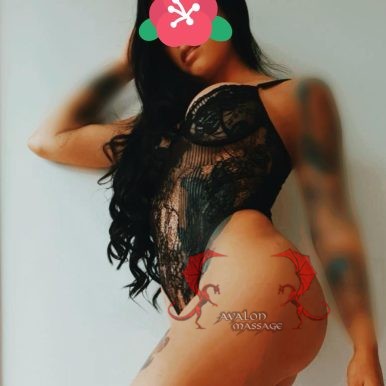 Camilla - Nuru Massage Specialist