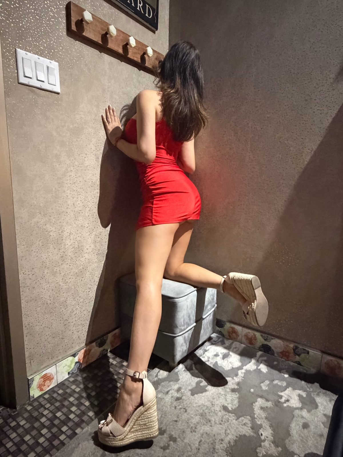 Esmeralda - masseuse in Salon Avalone